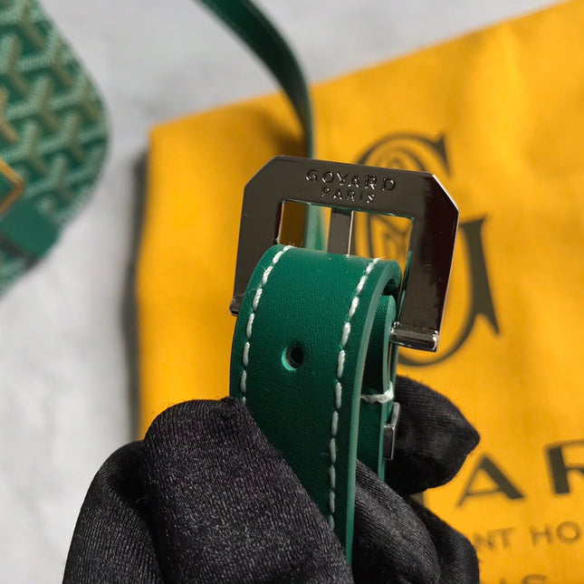 BELVEDERE II BAG 28 IN GREEN GOYARDINE CANVAS