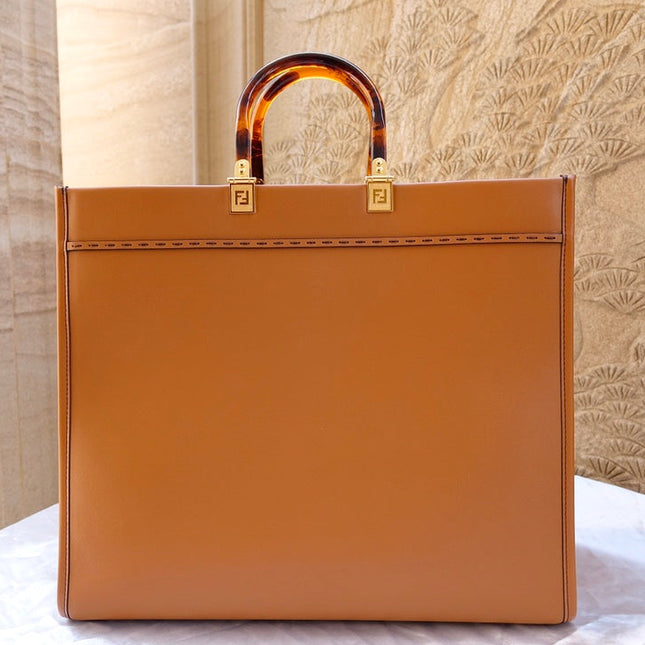 Fend Sunshine Large Bag 40.5 Tan Leather