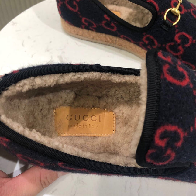 GG HORSEBIT LOAFER IN BLACK MIX RED WOOL AND LAMB FUR LINING