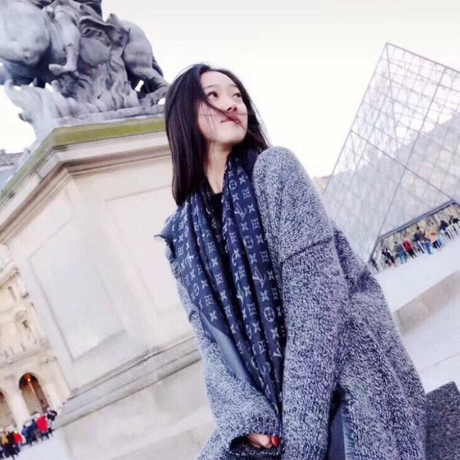 LV SCARF 140 CM IN WOOL MIX SILK 693008