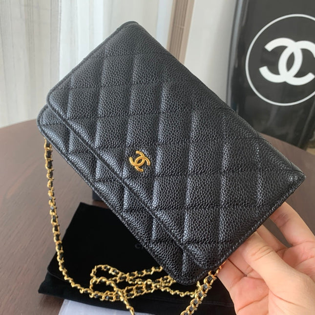 WOC 19CM BLACK CAVIAR GOLD HARDWARE