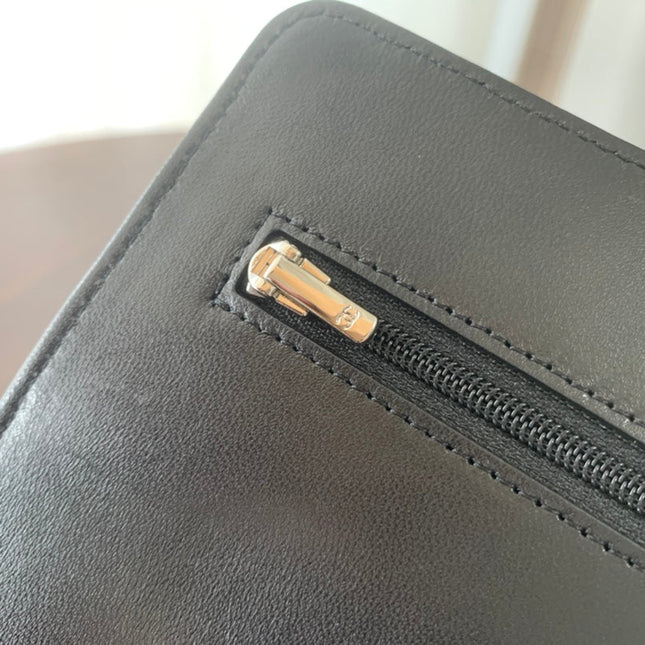 CC MINI 19 CLASSIC WALLET WITH STRAP IN BLACK LAMBSKIN WITH SILVER HARDWARE