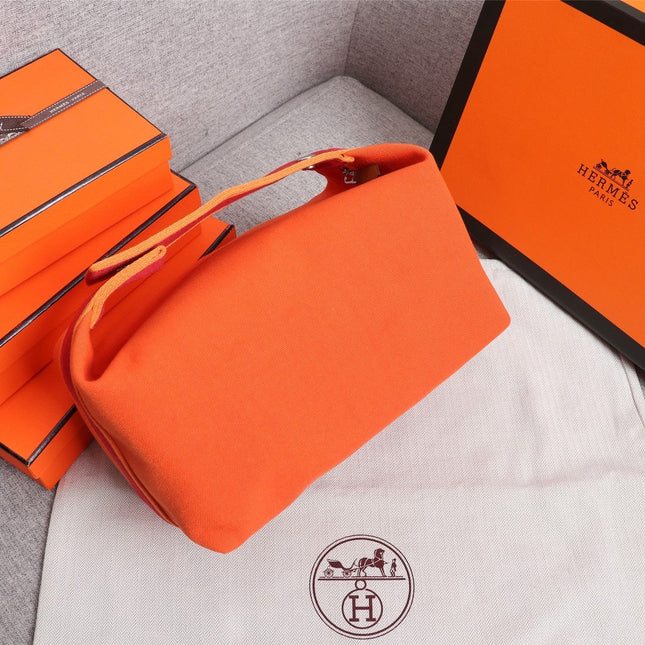 HM BRIDE-A-BRAC 21 ORANGE CANVAS