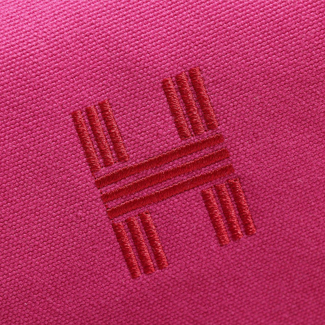 HM BRIDE-A-BRAC 21 DEEP PINK CANVAS