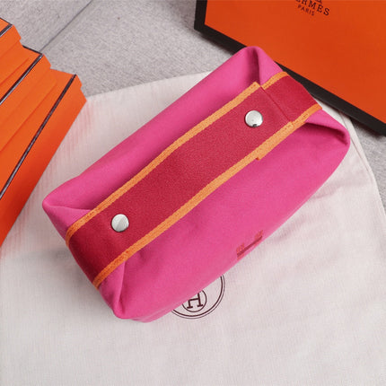 HM BRIDE-A-BRAC 25 DEEP PINK CANVAS
