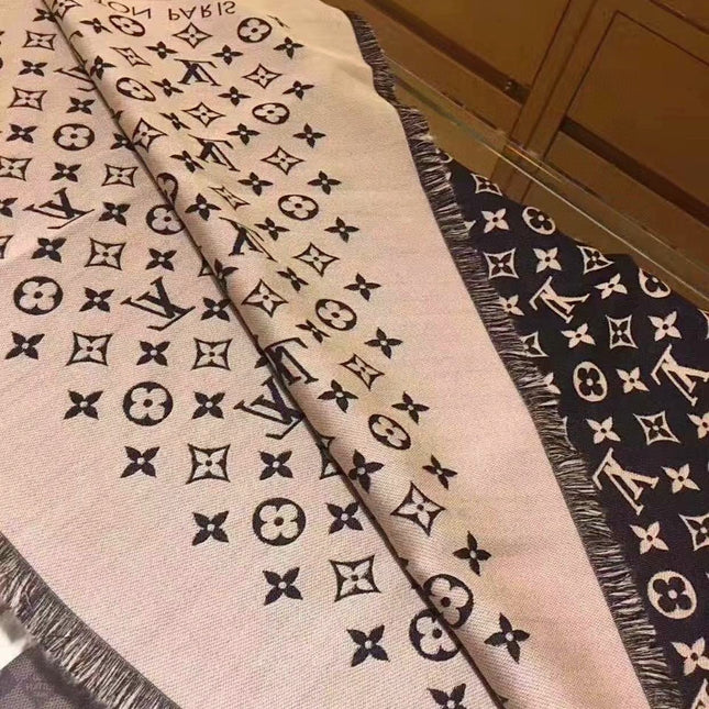LV SCARF 200 CM IN WOOL MIX SILK 737209
