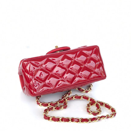 MINI SQUARE FLAP BAG 17CM RED PATENT CALFSKIN GOLD HARDWARE