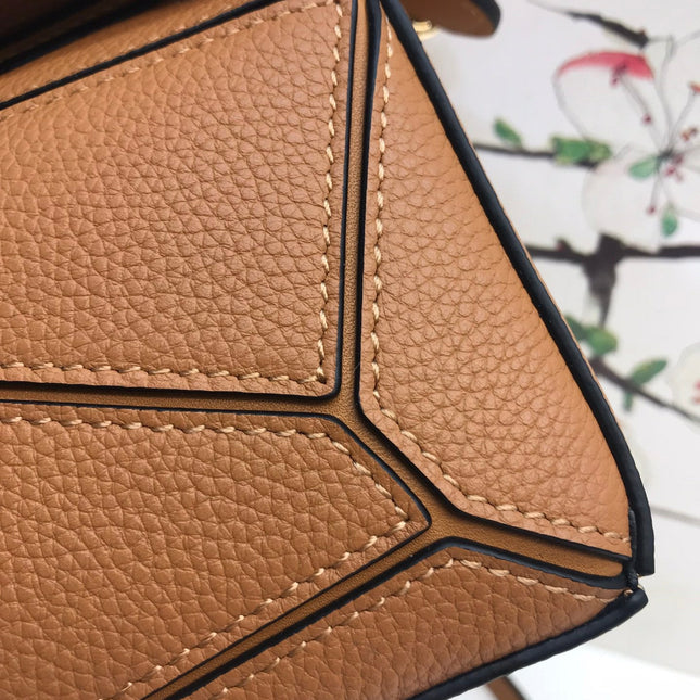 LOE MINI 18 PUZZLE BAG IN WARM DESERT CALFSKIN