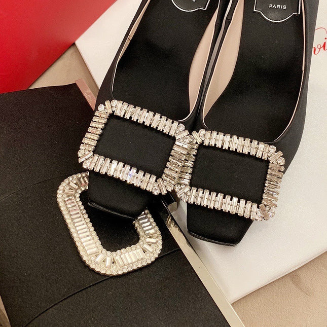 TROMPETTE PUMPS IN BLACK SILK CRYSTAL BUCKLE