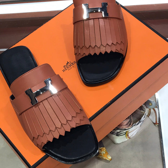ROYAL SANDAL CHESTNUT LAMBSKIN