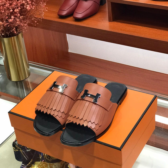 ROYAL SANDAL CHESTNUT LAMBSKIN