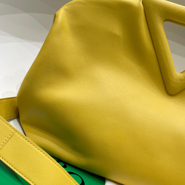 TRIANGLE HANDLE BAG 31 IN DANDELION YELLOW LAMBSKIN