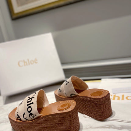 WOODY WEDGE IN BEIGE DENIM WITH BLACK LOGO