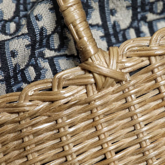 LARGE 28 BASKET BAG IN BLACK OBLIQUE JACQUARD AND BEIGE WICKER