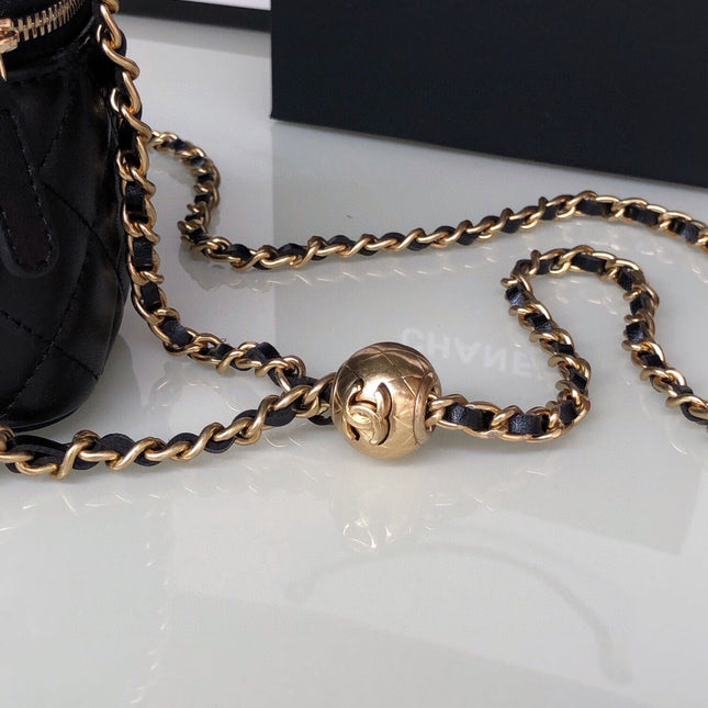 CC MINI 11 VANITY CHAIN IN BLACK CALFSKIN GOLD HARDWARE