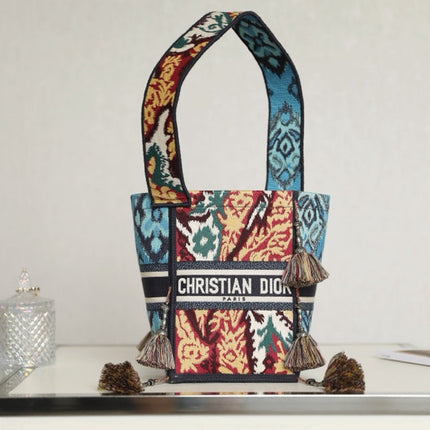 BUBBLE 25 BUCKET BAG IN MULTICOLOR CALFSKIN