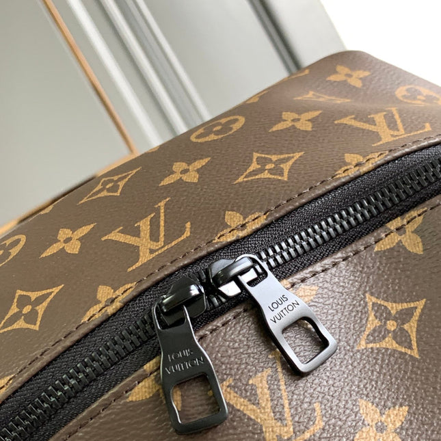 DISCOVERY BACKPACK 40 IN BROWN MONOGRAM CANVAS RUBBER LOGO
