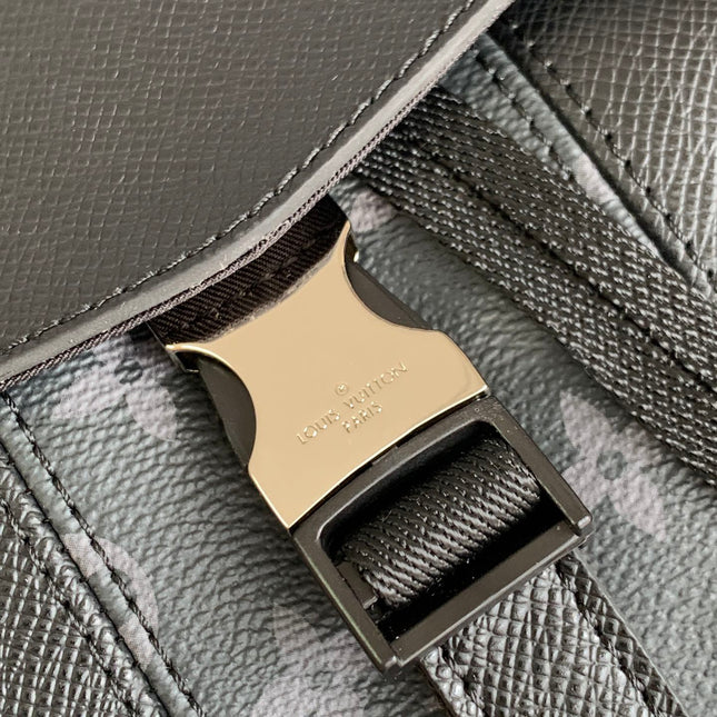 BACKPACK 45 IN BLACK CALFSKIN AND GUN METAL MONOGRAM ECLIPSE CANVAS