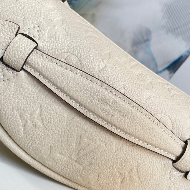 LV BUMBAG WAIST BAG 37 IN CREAM GRAINED CALFSKIN