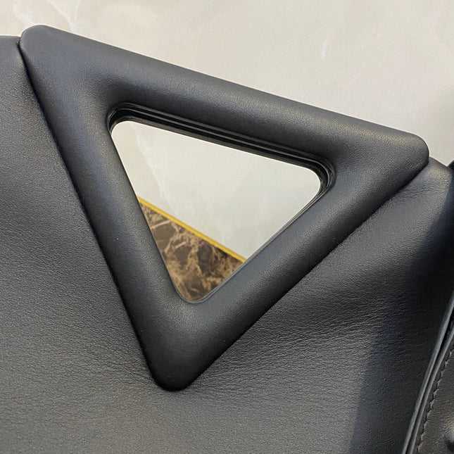 TRIANGLE HANDLE BAG 31 IN BLACK LAMBSKIN