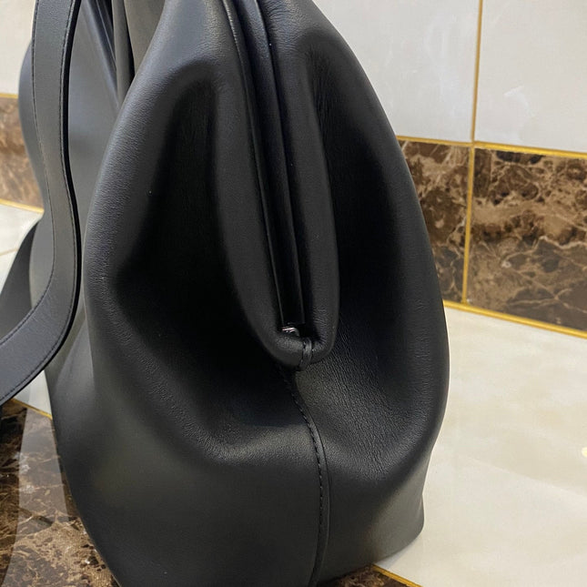 TRIANGLE HANDLE BAG 31 IN BLACK LAMBSKIN