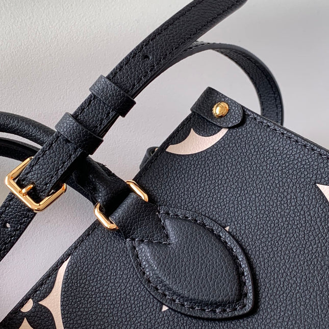 ONTHEGO TOTE 25 IN BLACK AND OFF WHITE MONOGRAM EMPREINTE