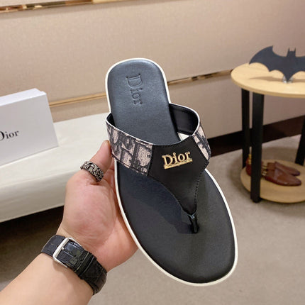 CD ALIAS THONG SANDAL BLACK CALFSKIN