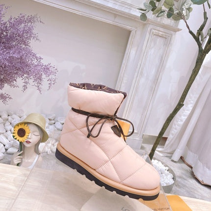 PILLOW COMFORT ANKLE BOOTS IN LIGHT PINK NYLON