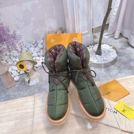 PILLOW COMFORT ANKLE BOOTS IN ARMY GREEN NYLON