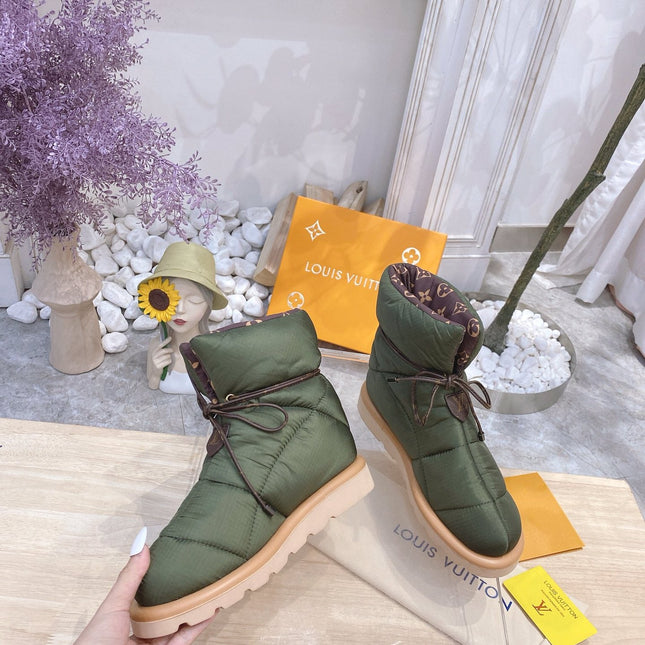 PILLOW COMFORT ANKLE BOOTS IN ARMY GREEN NYLON