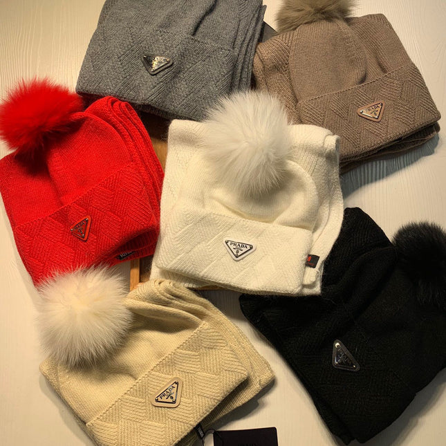 SET SCARF AND HAT IN CHERRY RED WOOL AND RABBIT FUR 416367