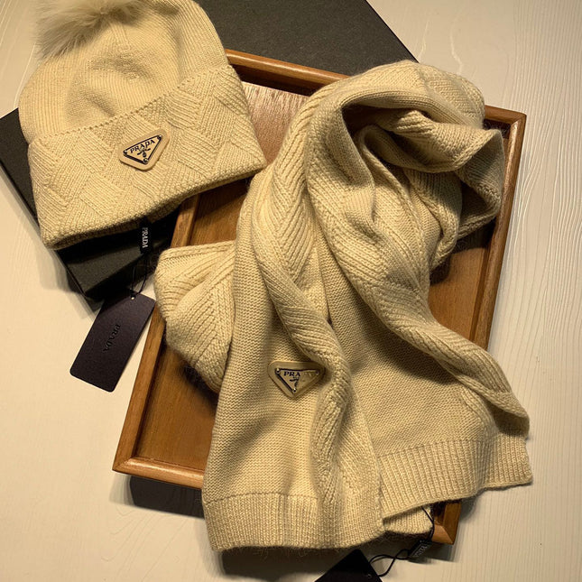 SET SCARF AND HAT IN BISQUE BEIGE WOOL AND RABBIT FUR 416365