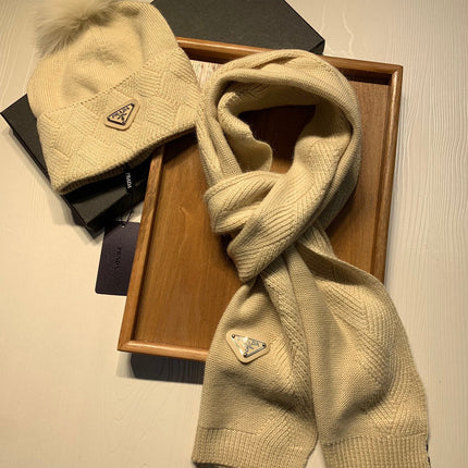 SET SCARF AND HAT IN BISQUE BEIGE WOOL AND RABBIT FUR 416365
