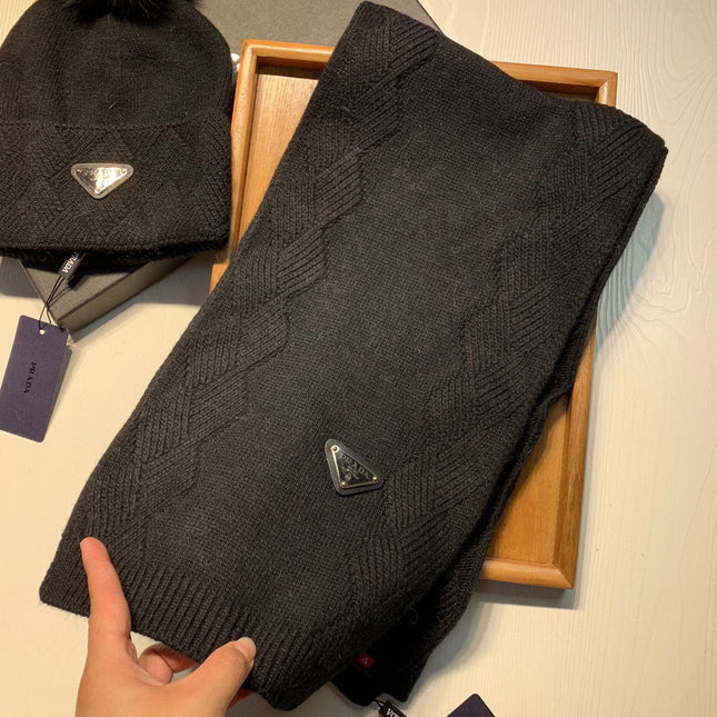 SET SCARF AND HAT IN BLACK WOOL AND RABBIT FUR 416369
