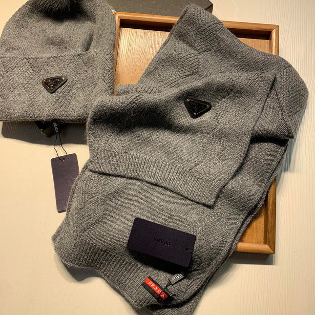 SET SCARF AND HAT IN DOVE GRAY WOOL AND RABBIT FUR 416366