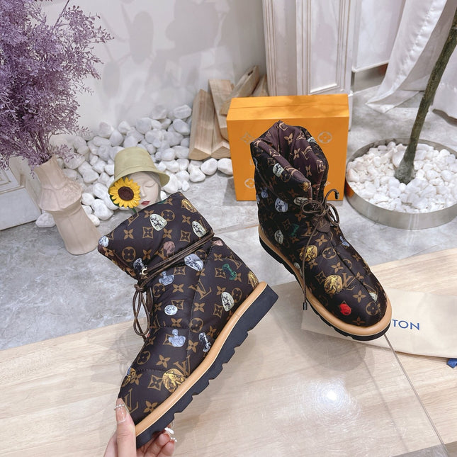 PILLOW COMFORT ANKLE BOOTS IN CHOCOLATE BROWN MONOGRAM NYLON