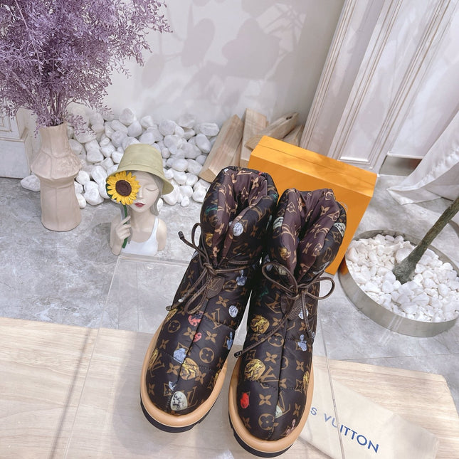 PILLOW COMFORT ANKLE BOOTS IN CHOCOLATE BROWN MONOGRAM NYLON