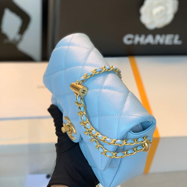 CHANEL 25S CLASSIC FLAP 19 CM IN LIGHT BLUE CAVIAR LEATHER WITH GOLD HARDWARE
