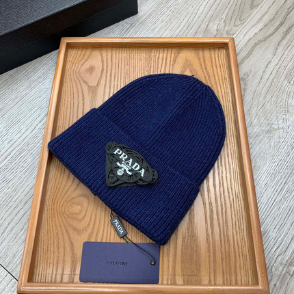 BEANIE HAT IN NAVY BLUE WOOL 431359