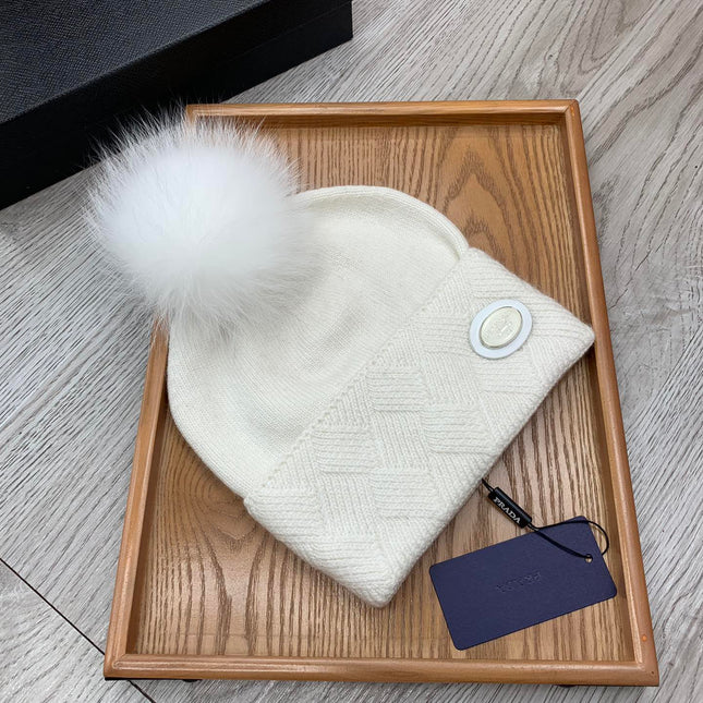 BEANIE HAT IN WHITE WOOL AND RABBIT FUR 346716