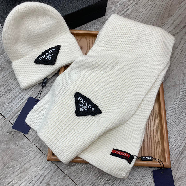 SET SCARF AND HAT IN WHITE WOOL AND RABBIT FUR 386079