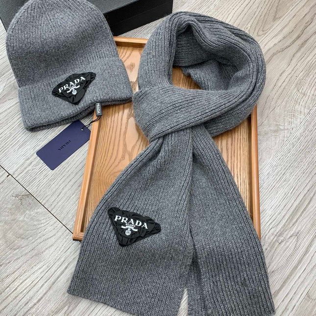 SET SCARF AND HAT IN MOUSE GRAY WOOL AND RABBIT FUR 386078