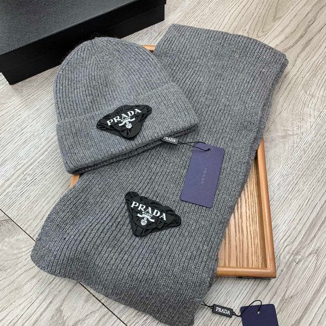 SET SCARF AND HAT IN MOUSE GRAY WOOL AND RABBIT FUR 386078