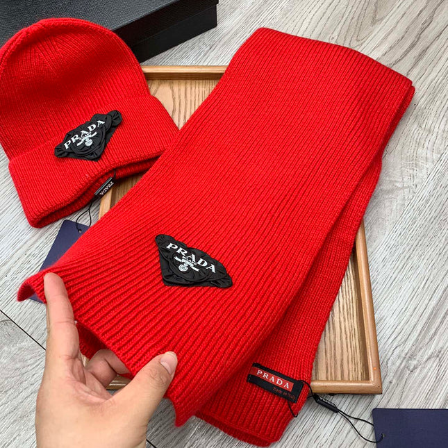 SET SCARF AND HAT IN CHERRY RED WOOL AND RABBIT FUR 386076