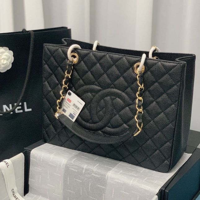 CHANEL 25S MEDALLION TOTE 33 CM IN BLACK CAVIAR WITH GOLD HARDWARE