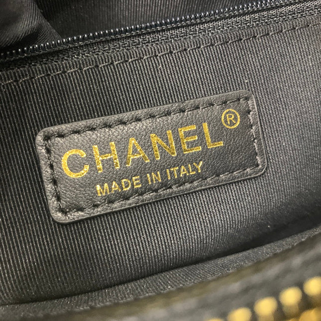 CHANEL 25S MEDALLION TOTE 33 CM IN BLACK CAVIAR WITH GOLD HARDWARE