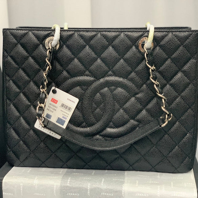 CHANEL 25S MEDALLION TOTE 33 CM IN BLACK CAVIAR WITH SILVER HARDWARE