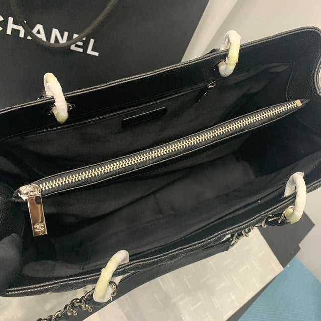 CHANEL 25S MEDALLION TOTE 33 CM IN BLACK CAVIAR WITH SILVER HARDWARE