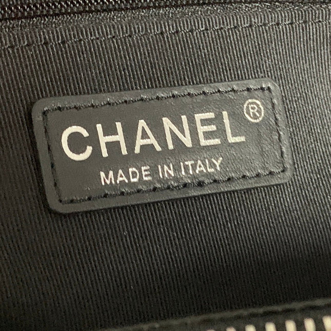 CHANEL 25S MEDALLION TOTE 33 CM IN BLACK CAVIAR WITH SILVER HARDWARE
