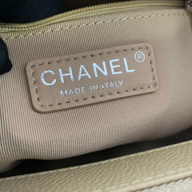 CHANEL 25S MEDALLION TOTE 33 CM IN BEIGE CAVIAR WITH SILVER HARDWARE